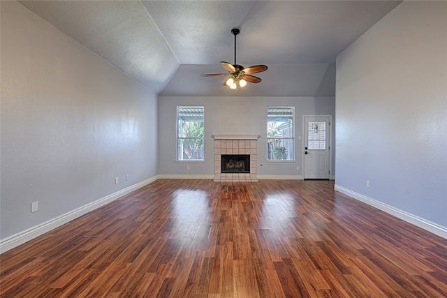 2614 Dandelion Lane, Rowlett, TX 75089