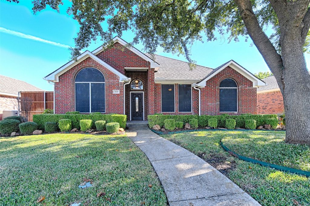 2614 Dandelion Lane, Rowlett, TX 75089