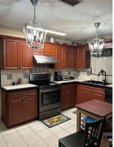 13108 SW 3rd St, Miami, FL 33184