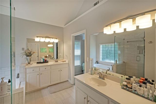 3190 Wood Springs SW Trace, Lilburn, GA 30047