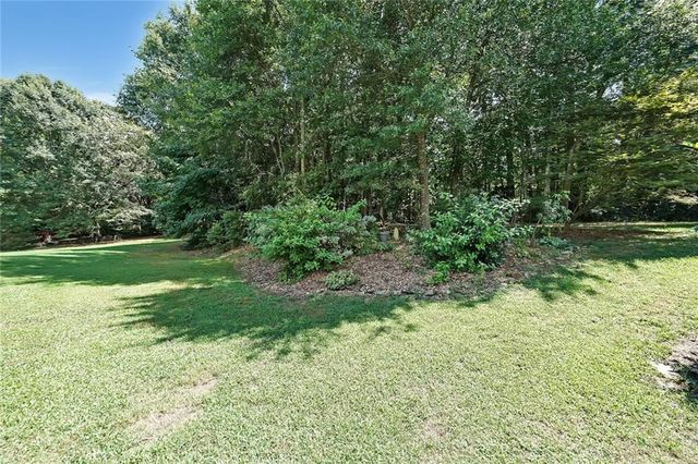 3190 Wood Springs SW Trace, Lilburn, GA 30047