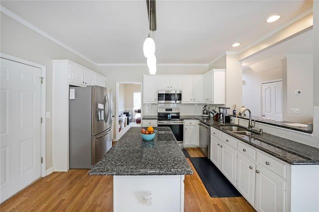 3190 Wood Springs SW Trace, Lilburn, GA 30047