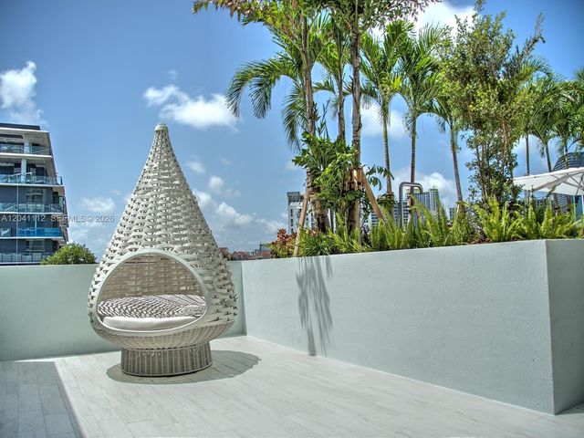 1600 SW 1st Avenue 401, Miami, FL 33129