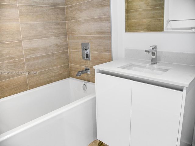 1600 SW 1st Avenue 401, Miami, FL 33129