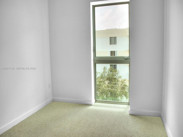 1600 SW 1st Avenue 401, Miami, FL 33129