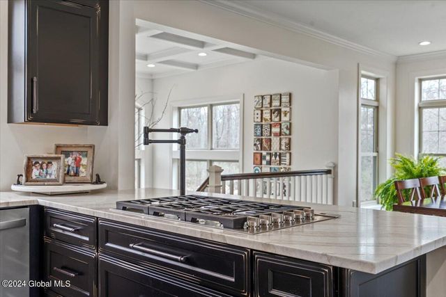 4 Brookhaven Court, Wilton, NY 12866