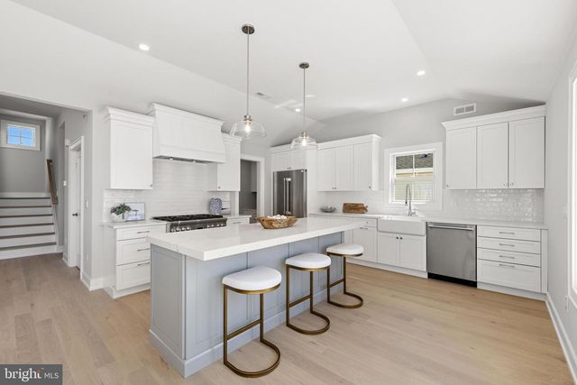 2904 S LONG BEACH BLVD, Long Beach Township, NJ 08008