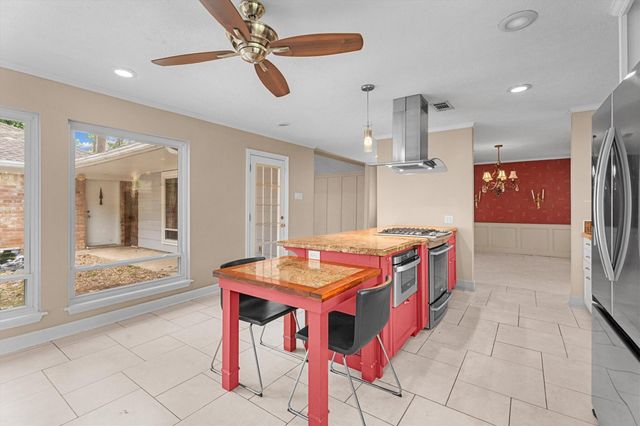25319 Old Carriage Lane, Spring, TX 77373