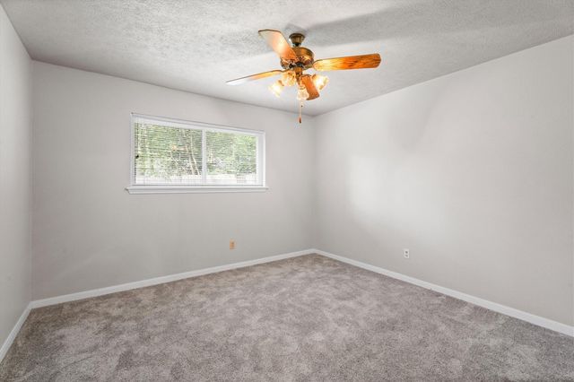 25319 Old Carriage Lane, Spring, TX 77373