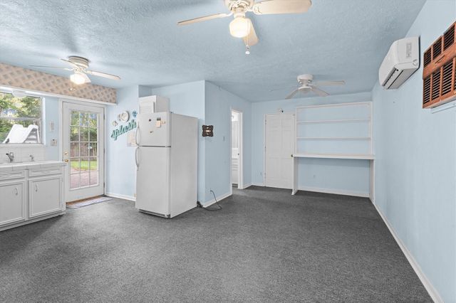 25319 Old Carriage Lane, Spring, TX 77373