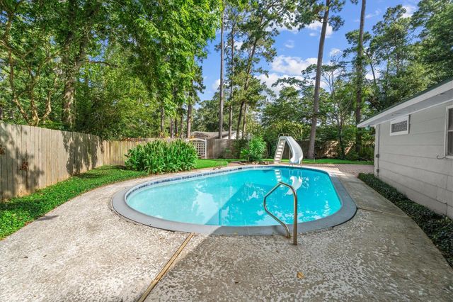 25319 Old Carriage Lane, Spring, TX 77373