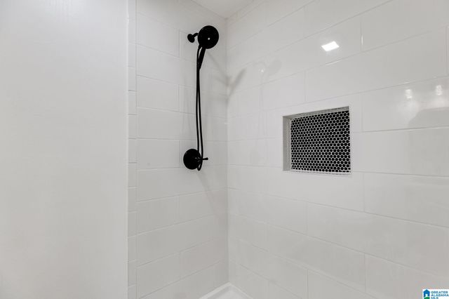 820 BOOZER ROAD, Heflin, AL 36264