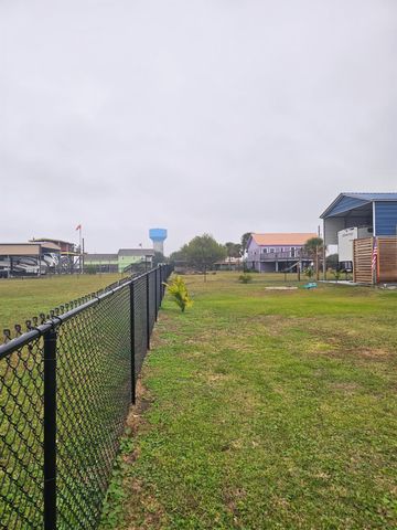 915 W Verdia Drive, Port Bolivar, TX 77650