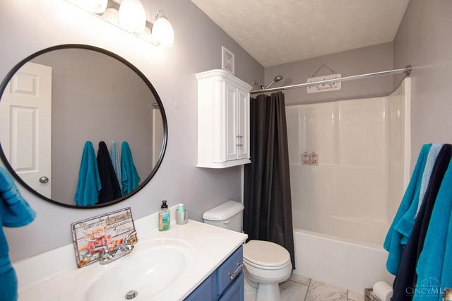 9 Woodside Park Drive, Pierce Twp, OH 45102