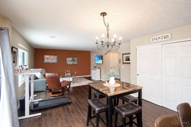 9 Woodside Park Drive, Pierce Twp, OH 45102