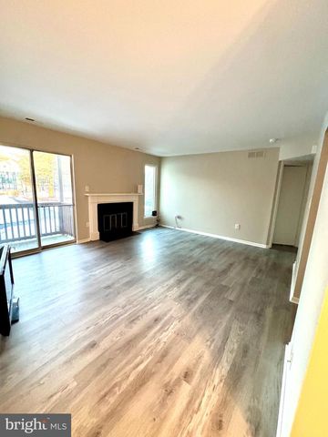 307 WOODLAKE DR, Evesham, NJ 08053