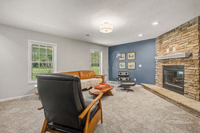 8195 Frie Avenue, Oshtemo Twp, MI 49009