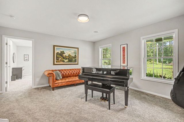 8195 Frie Avenue, Oshtemo Twp, MI 49009