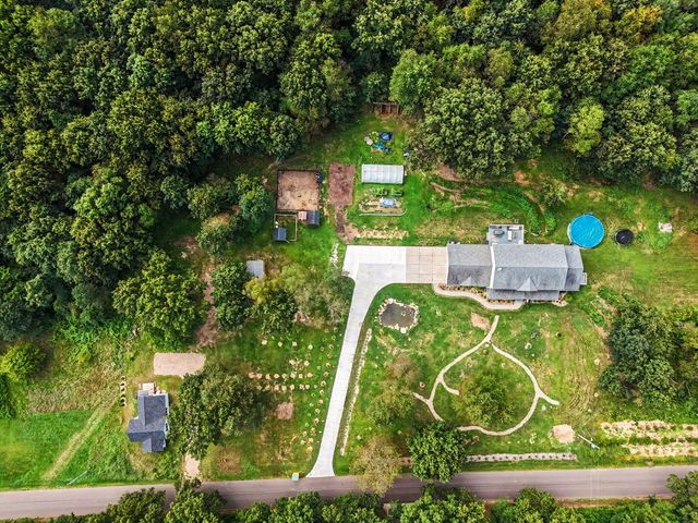 8195 Frie Avenue, Oshtemo Twp, MI 49009
