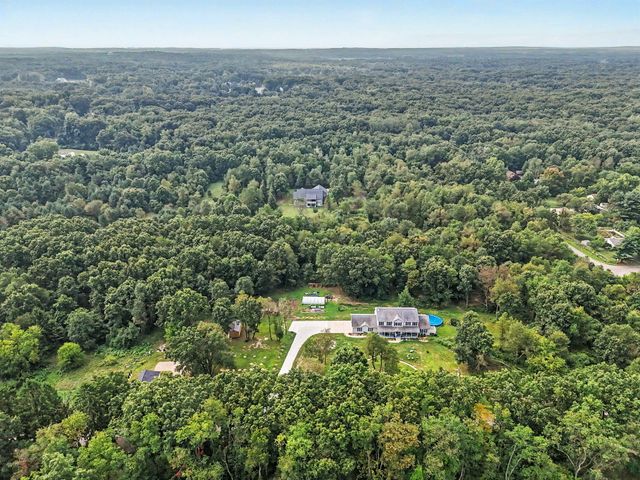 8195 Frie Avenue, Oshtemo Twp, MI 49009