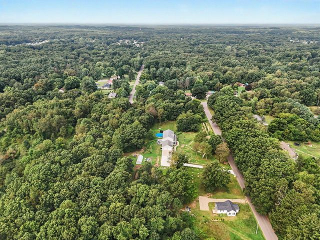 8195 Frie Avenue, Oshtemo Twp, MI 49009