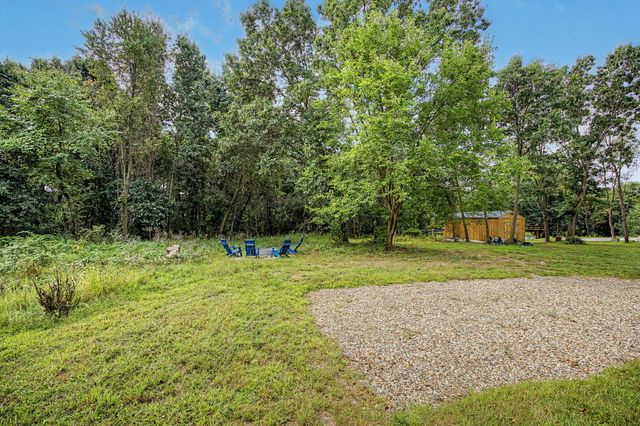 8195 Frie Avenue, Oshtemo Twp, MI 49009