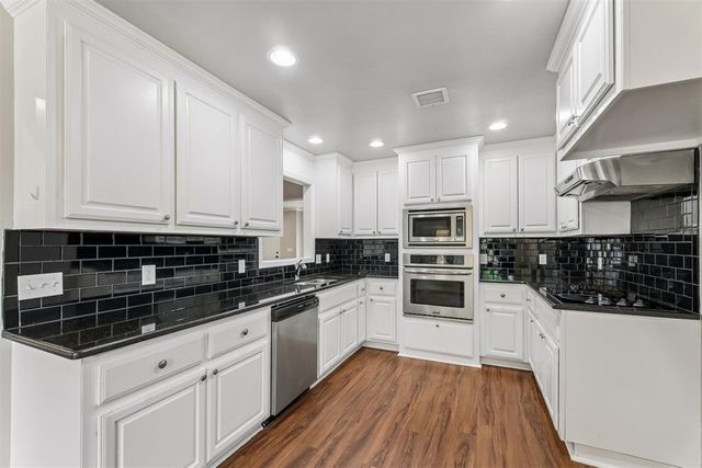 5517 NW 112th Street, Oklahoma City, OK 73162