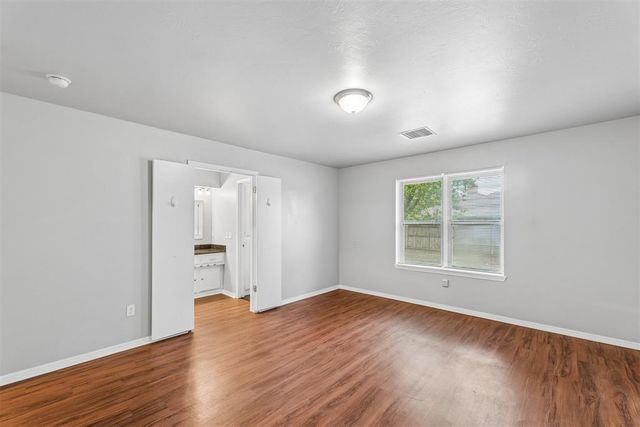 5517 NW 112th Street, Oklahoma City, OK 73162