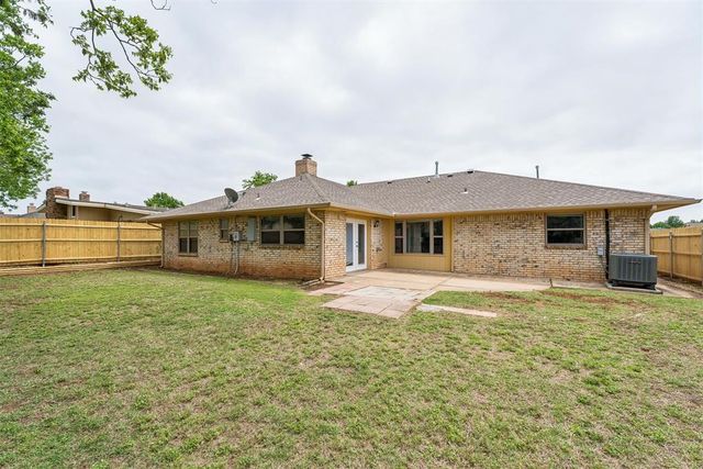 5517 NW 112th Street, Oklahoma City, OK 73162