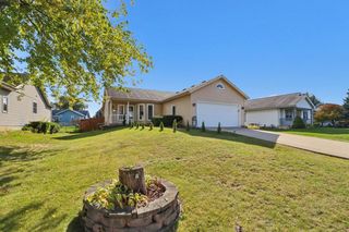 931 Clover Lane, Deforest, WI 53532