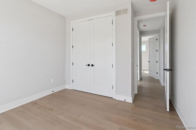 30060 Hickey Road, Chesterfield, MI 48051