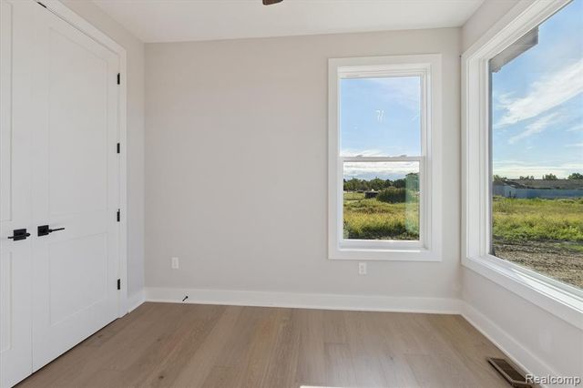 30060 Hickey Road, Chesterfield, MI 48051