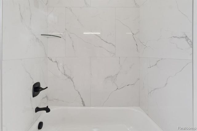 30060 Hickey Road, Chesterfield, MI 48051