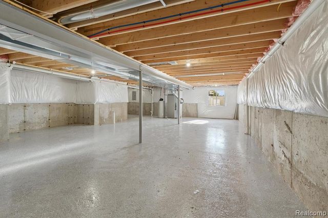 30060 Hickey Road, Chesterfield, MI 48051