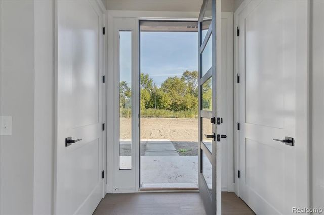 30060 Hickey Road, Chesterfield, MI 48051