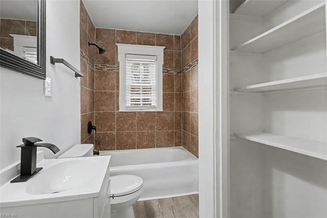 1633 Leckie ST, Portsmouth, VA 23704