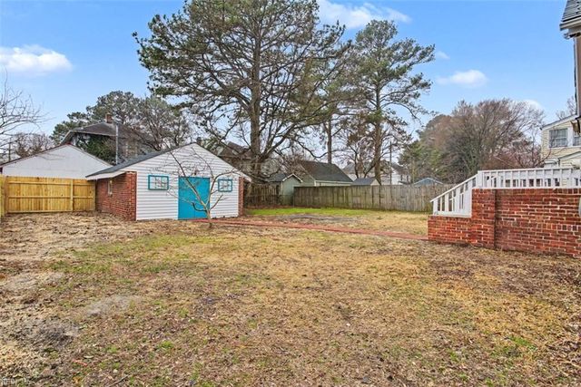 1633 Leckie ST, Portsmouth, VA 23704