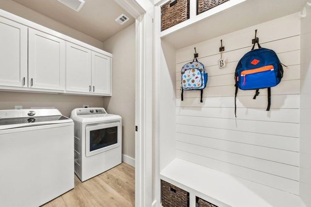 181 Augusta DR, Wimberley, TX 78676