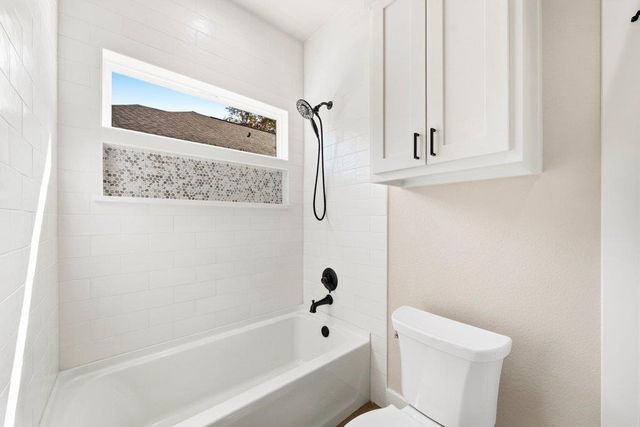 181 Augusta DR, Wimberley, TX 78676