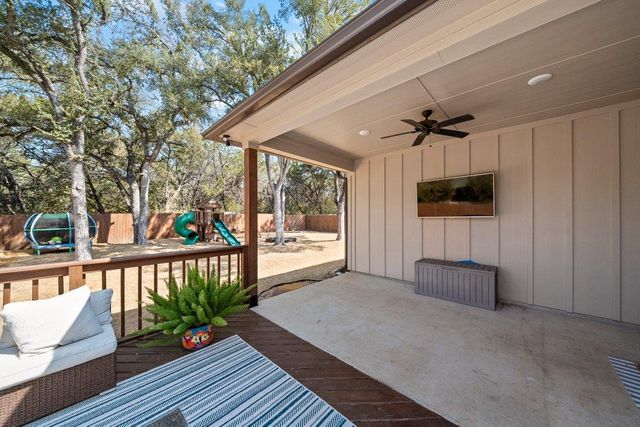 181 Augusta DR, Wimberley, TX 78676