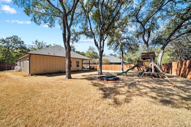 181 Augusta DR, Wimberley, TX 78676