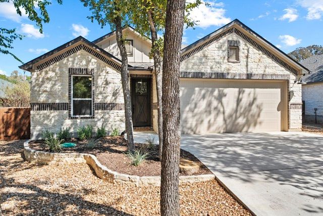 181 Augusta DR, Wimberley, TX 78676