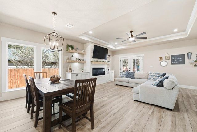 181 Augusta DR, Wimberley, TX 78676