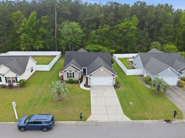 465 Carolina Woods Dr., Myrtle Beach, SC 29588