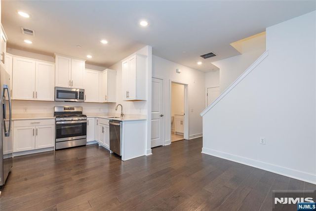 341 Main, Little Falls, NJ 07424