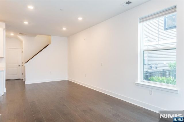 341 Main, Little Falls, NJ 07424