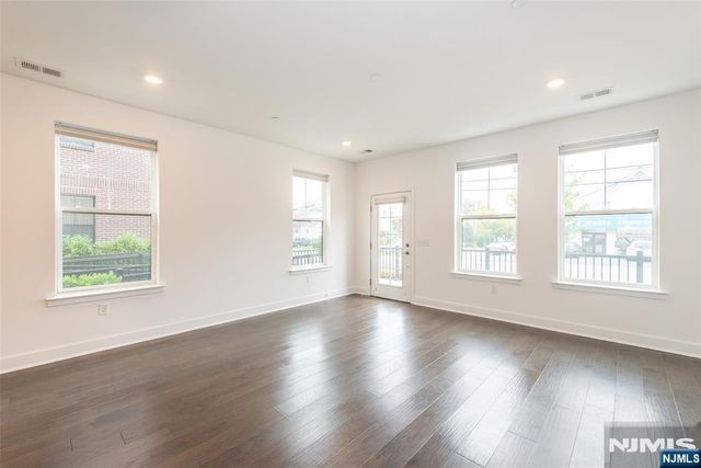 341 Main, Little Falls, NJ 07424