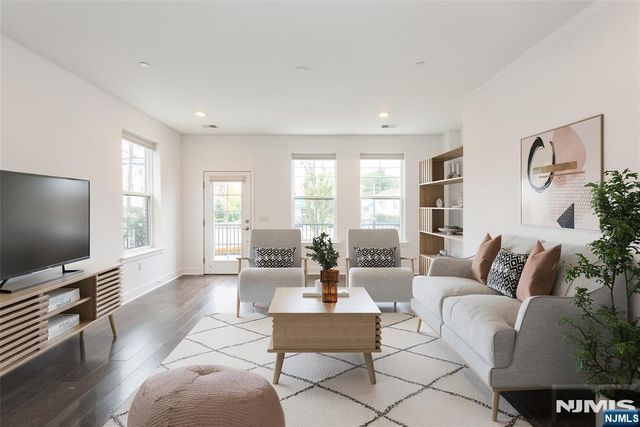 341 Main, Little Falls, NJ 07424