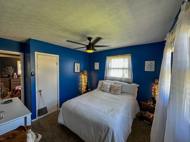 241 8th Avenue, Clay City, KY 40312