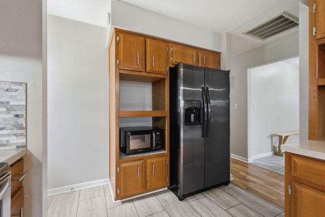 207 Bellwood Court, Frankfort, KY 40601